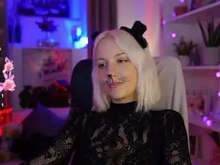 Camsoda Adult Webcam of lucycutie