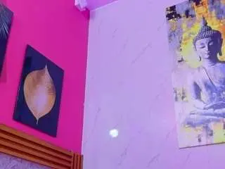 Camsoda Sex Cam of littlee-emily