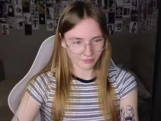 Camsoda Adult Video Chat of littlevildevil