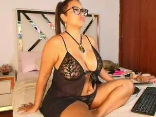Camsoda Nude Webcam of alixlong