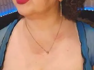 Camsoda Adult Video Chat of yourbustykatty