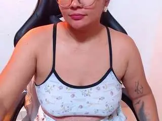 Camsoda Free Porn Cam of hotallicie