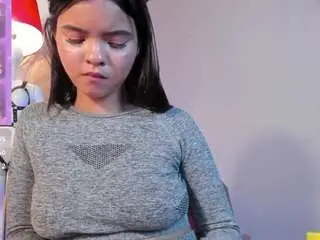 Camsoda Free Porn Cam of connie-cutee