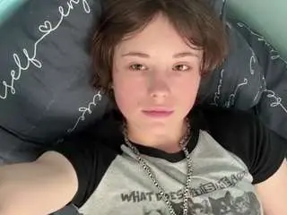 Camsoda Adult Webcams of adrienemartire