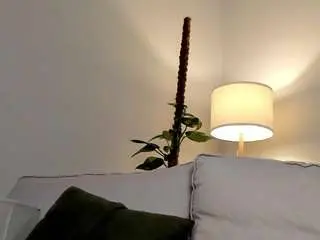 Camsoda Adult Video Chat of divaandrea19