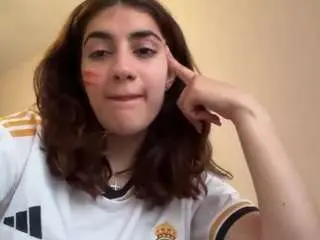 Camsoda Live Sex Cam of elenoralapeyrouse