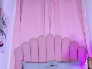 Camsoda Nude Webcam of nicolemadrird