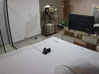 Camsoda Nude Webcam of voyeurcam-jb-room-10