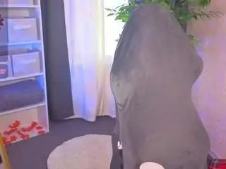 Camsoda Nude Webcam of elsiee-cuttiess