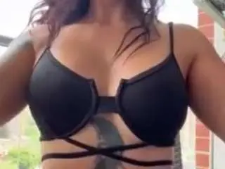 Camsoda Adult Video Chat of sarahpeterson