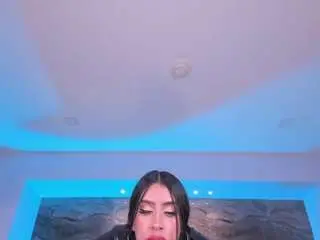 Camsoda Live Sex Cam of leahlombardi