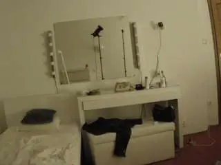 Camsoda Watch Live Sex Cams of voyeurcam-julmodels-living-6