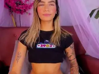 Camsoda Adult Webcam of felicity-1