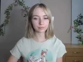 Camsoda Watch Live Sex Cams of lucialittle