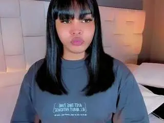 Camsoda Free Live Porn of valentinamarinn