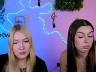 Camsoda Nude Webcam of playful-sophie