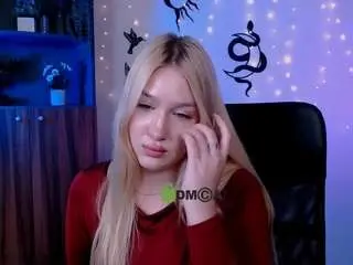 Camsoda Adult Video Chat of playful-sophie