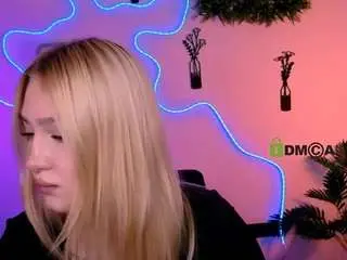 Camsoda Watch Live Sex Cams of playful-sophie