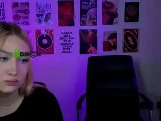 Camsoda Watch Live Sex Cams of playful-sophie