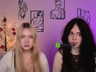 Camsoda Sex Chat of playful-sophie