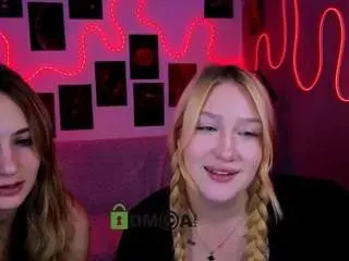 Camsoda Private Sex Chat of playful-sophie