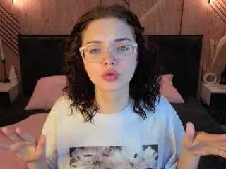 Camsoda Nude Webcam of wullwet-rav