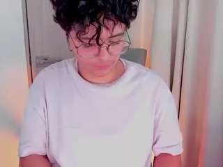 Camsoda Adult Webcam of isabellamout