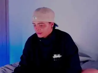 Camsoda Nude Webcam of isabellamout
