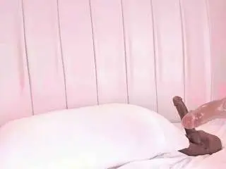 Camsoda Adult Video Chat of lovelyeyess