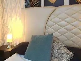 Camsoda Watch Live Sex Cams of amberr-greyy