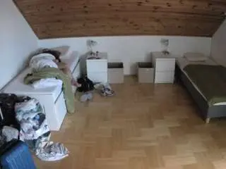 Camsoda Adult Video Chat of voyeurcam-julmodels-greybed-3