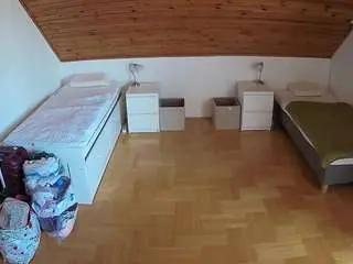 Camsoda Sex Chat of voyeurcam-julmodels-greybed-3