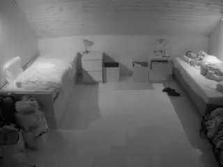 Camsoda Watch Live Sex Cams of voyeurcam-julmodels-greybed-3