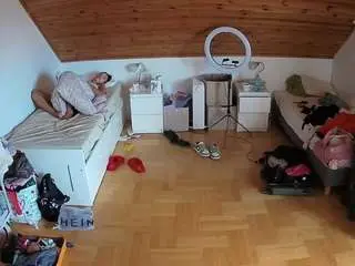 Camsoda Sex Cam of voyeurcam-julmodels-greybed-3