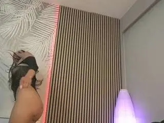 Camsoda Watch Live Sex Cams of sisi-on-dee