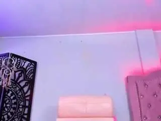 Camsoda Live Porn of sara-rouge