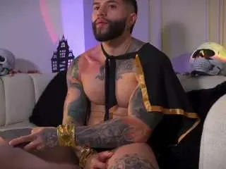 Camsoda Nude Webcam of frankfarrell