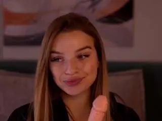 Camsoda Best Webcam of louisemiler