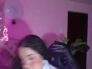 Camsoda Free Porn Cam of cristal-horny19