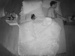 Camsoda Adult Webcams of voyeurcam-celticiron-01