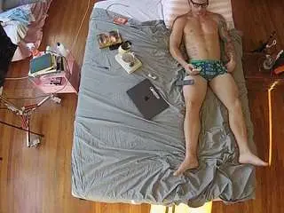 Camsoda Private Sex Chat of voyeurcam-celticiron-01