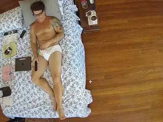 Camsoda Free Porn Cam of voyeurcam-celticiron-01