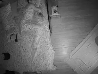 Camsoda Adult Webcams of voyeurcam-celticiron-01