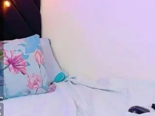 Camsoda Best Webcam of hornybarelylegalgirl