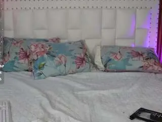 Camsoda Best live sex cam show of hornybarelylegalgirl