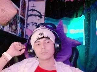 Camsoda Free Porn Cam of thebluesky