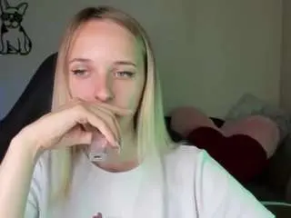 Camsoda Sex Cam of rousereedd