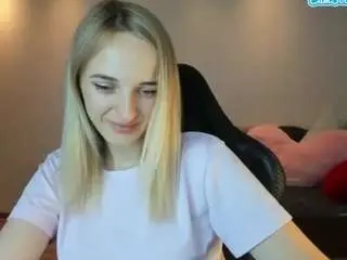 Camsoda Sex Cam of rousereedd
