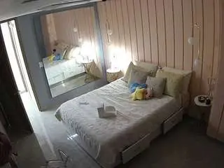 Camsoda Adult Video Chat of voyeurcam-casa-salsa-bedroom-2