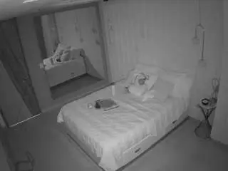 Camsoda Adult Video Chat of voyeurcam-casa-salsa-bedroom-2